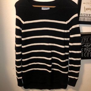 Women’s x-small Old Navy sweater